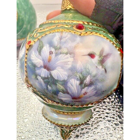 Hummingbird Floral 1998 Bradford Edition Ornaments Set of 2 Heirloom Porcelain - Picture 6 of 16